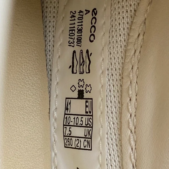 Ecco Women's Cream Woven Slip-On Sneakers - Picture 10 of 12